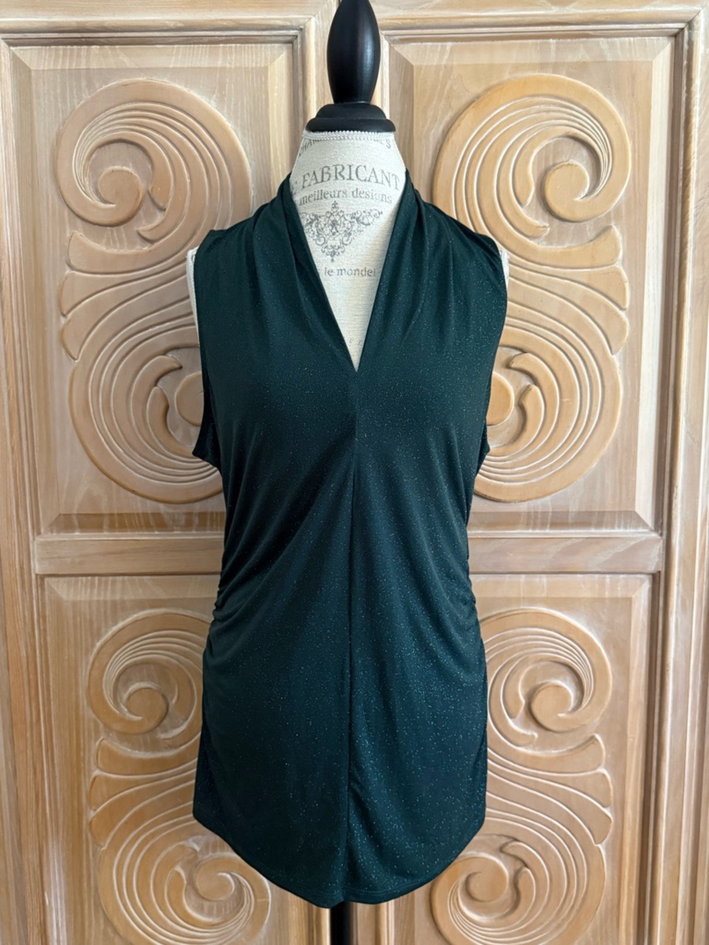 Vince Camuto Green Sparkle Sleeveless V-Neck Jersey Top Size XL